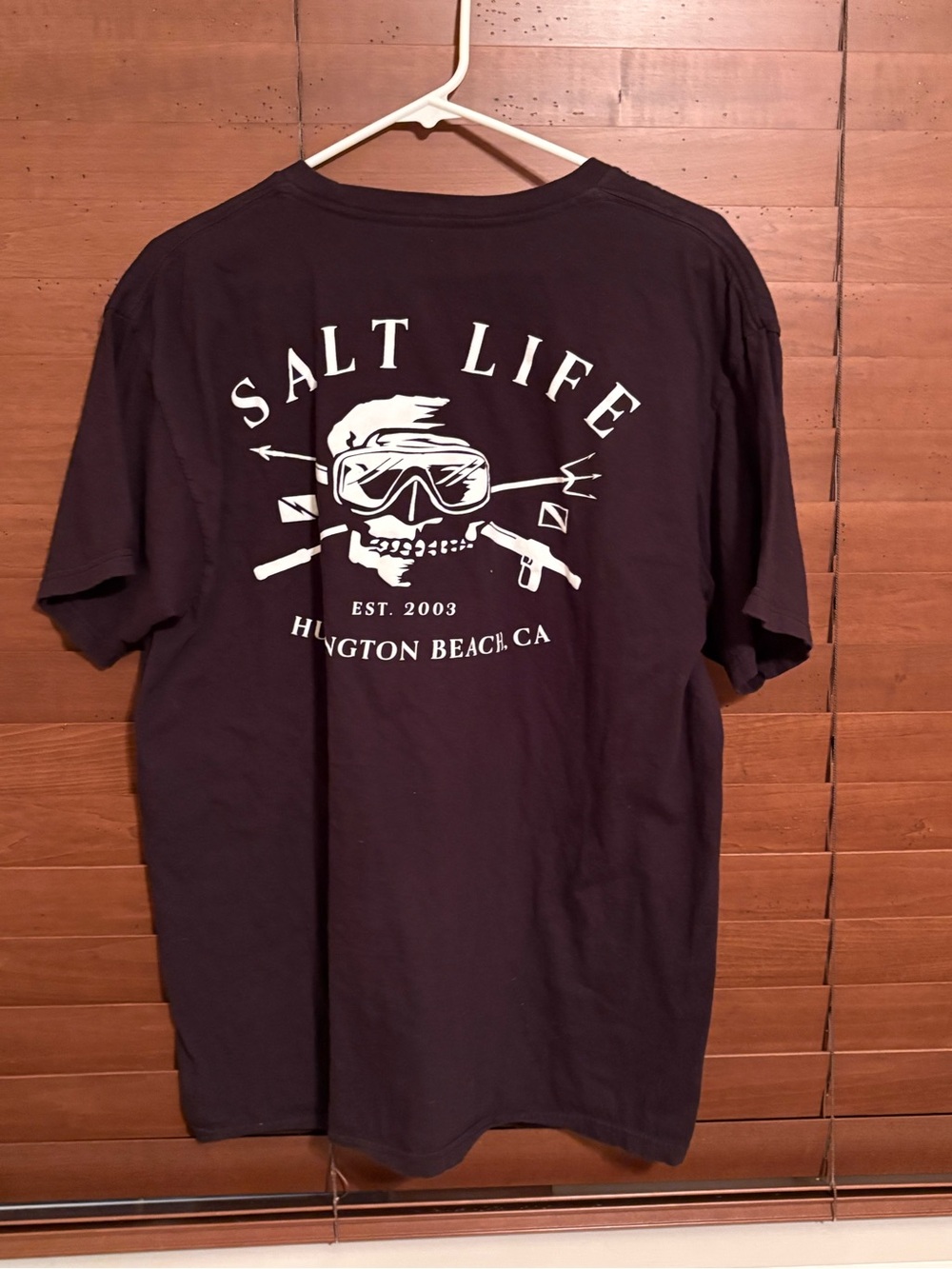Salt Life Black T-Shirt with White Skull & Diving Graphic